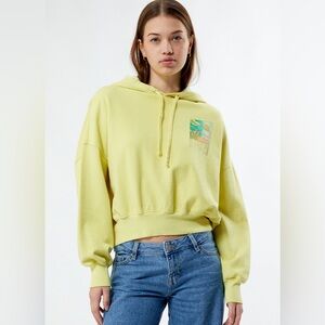 Billabong All Time Fleece Cropped Hoodie. Brand new with tags, size small